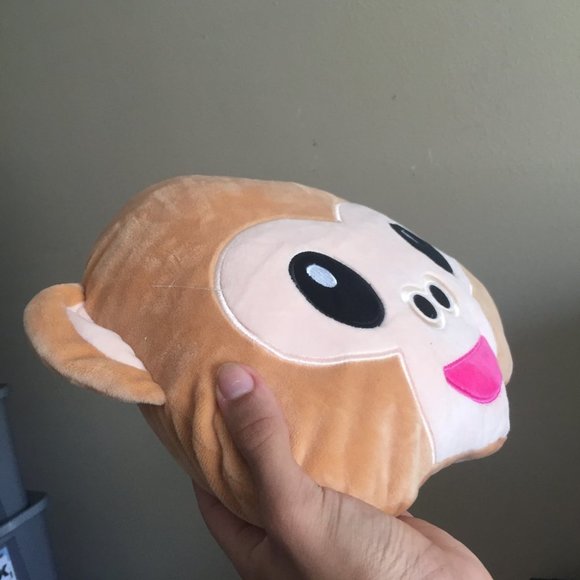 Throwboy Monkey - Picture 3 of 8